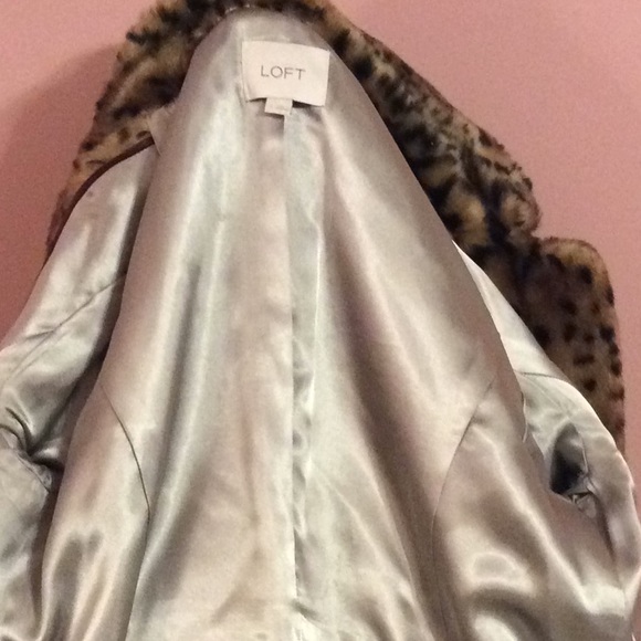 LOFT FAUX FUR ANIMAL PRINT FUR - Picture 3 of 3